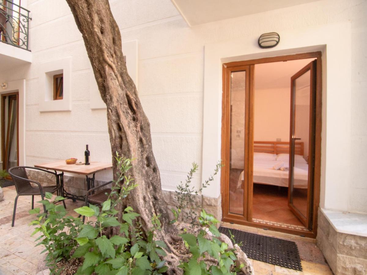 Apartments And Rooms Levantin Inn Sveti Stefan Ngoại thất bức ảnh