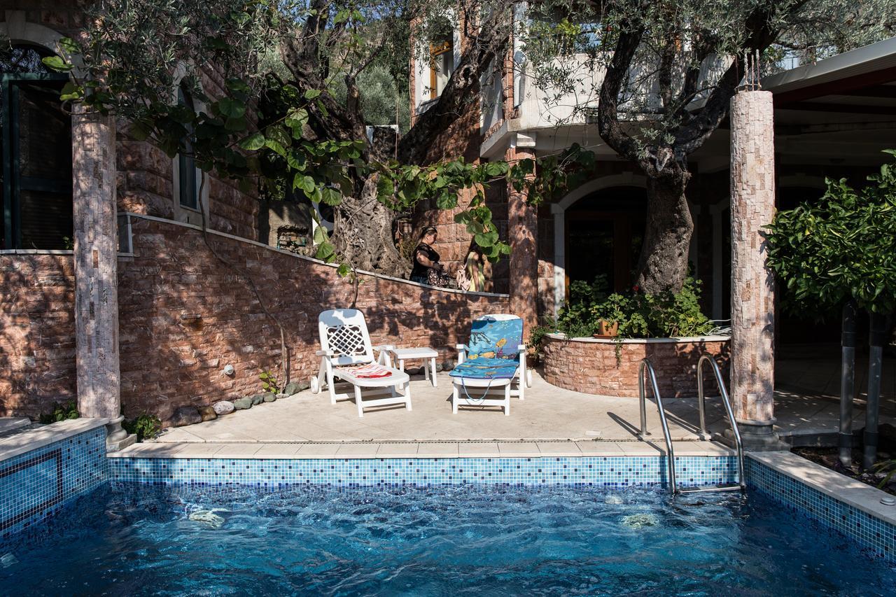 Apartments And Rooms Levantin Inn Sveti Stefan Ngoại thất bức ảnh
