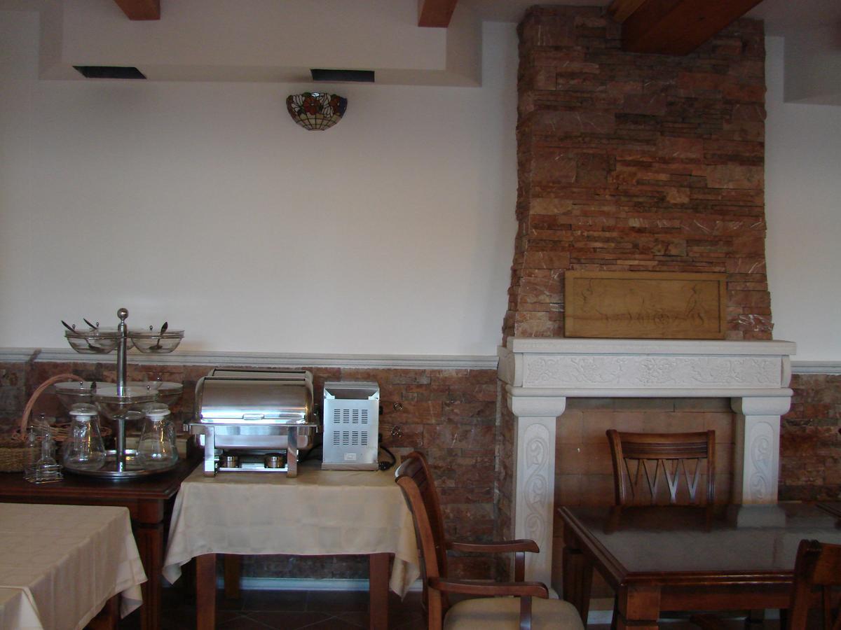 Apartments And Rooms Levantin Inn Sveti Stefan Ngoại thất bức ảnh