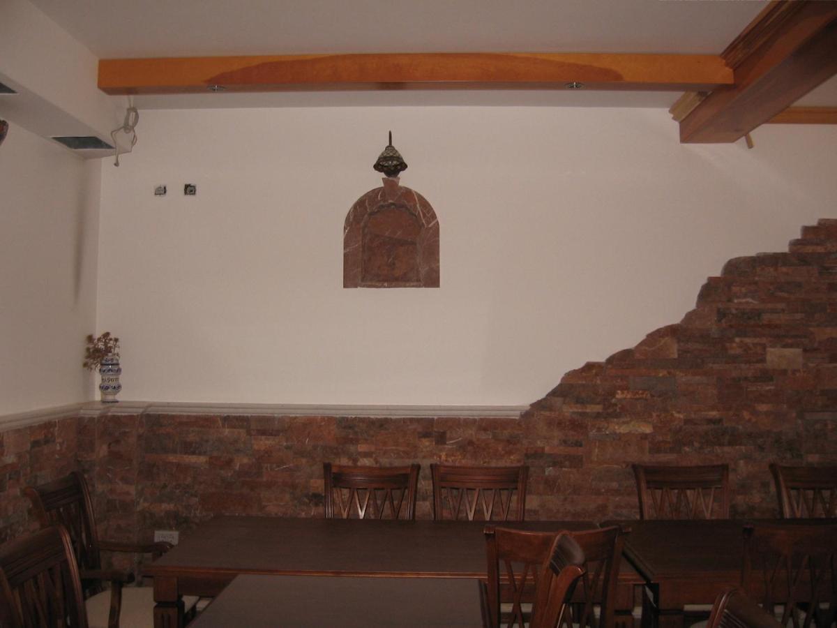 Apartments And Rooms Levantin Inn Sveti Stefan Ngoại thất bức ảnh